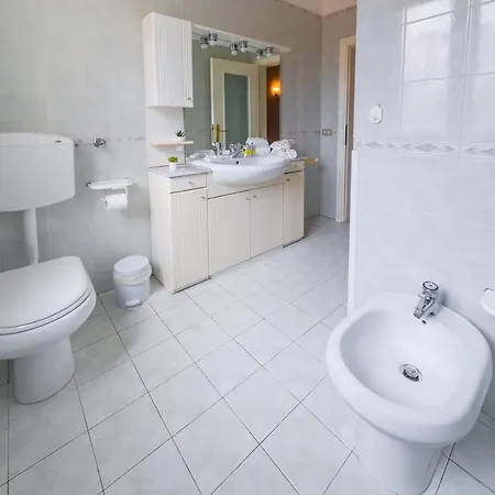 Ospedale Sant'orsola Pizzardi White Apartment Bologna